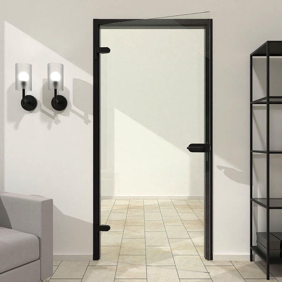 Opdekdeur van helder glas met zwart deurbeslag Opdekdeur van helder glas met zwart deurbeslag